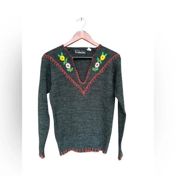 Vintage 70s Womens Gray Embroidered Floral V Neck Sweater Medium Cottagecore - Picture 7 of 12
